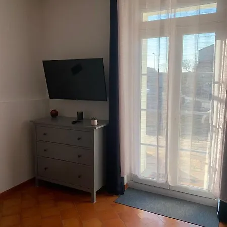 1 Jardin Bed & Breakfast Gignac (Herault)